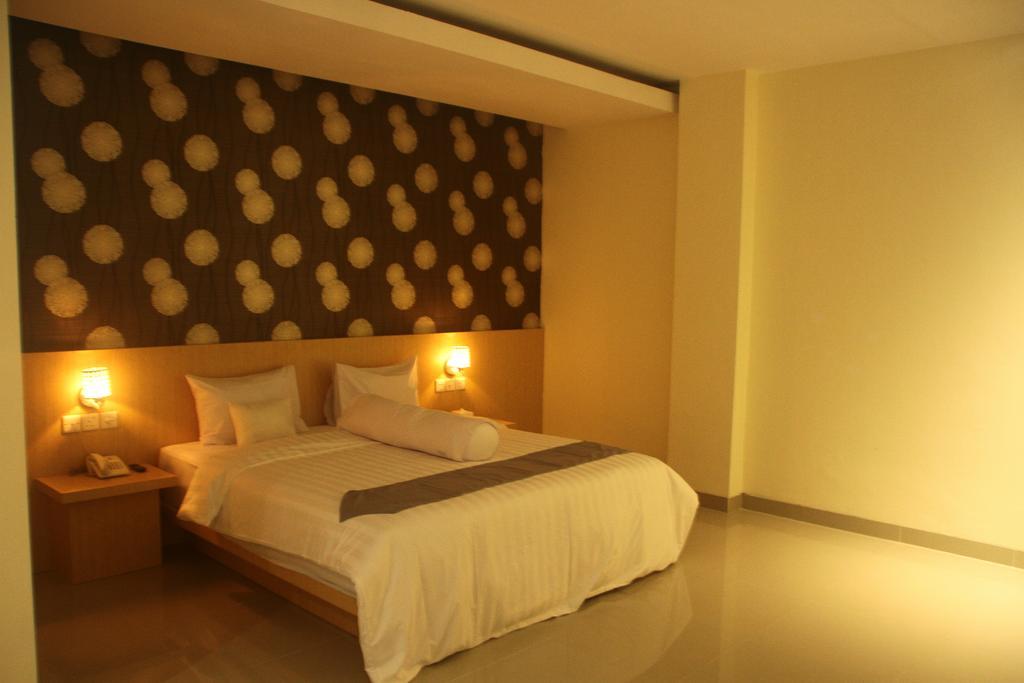 Kaliban Hotel Batam Eksteriør bilde