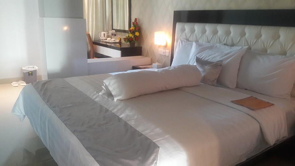 Kaliban Hotel Batam Eksteriør bilde