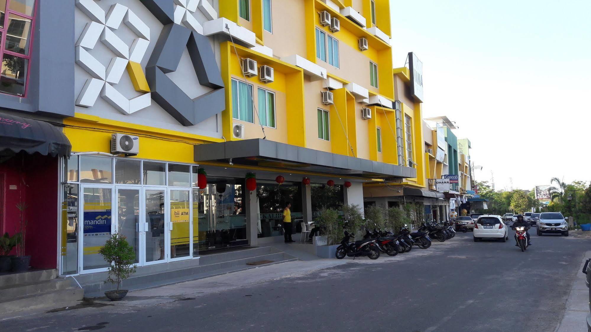 Kaliban Hotel Batam Eksteriør bilde